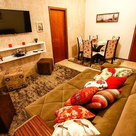 Апартаменты Apartamento Aconchegante Na Serra Грамаду Экстерьер фото