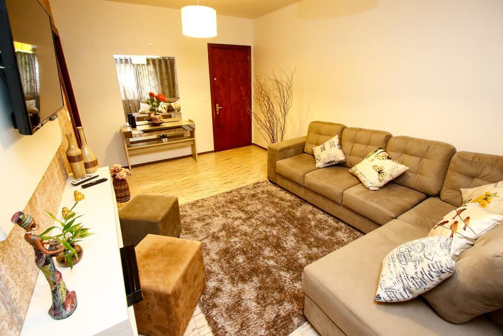 Апартаменты Apartamento Aconchegante Na Serra Грамаду Экстерьер фото
