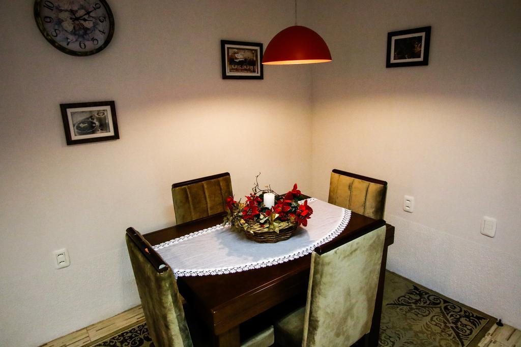 Апартаменты Apartamento Aconchegante Na Serra Грамаду Экстерьер фото